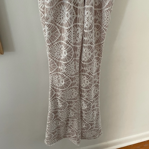 Alpha and Omega size Small lace one piece - Picture 5 of 6